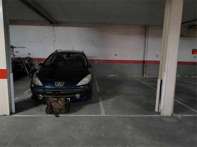 Garaje en Alquiler en Ciudad Jardín - Zoco