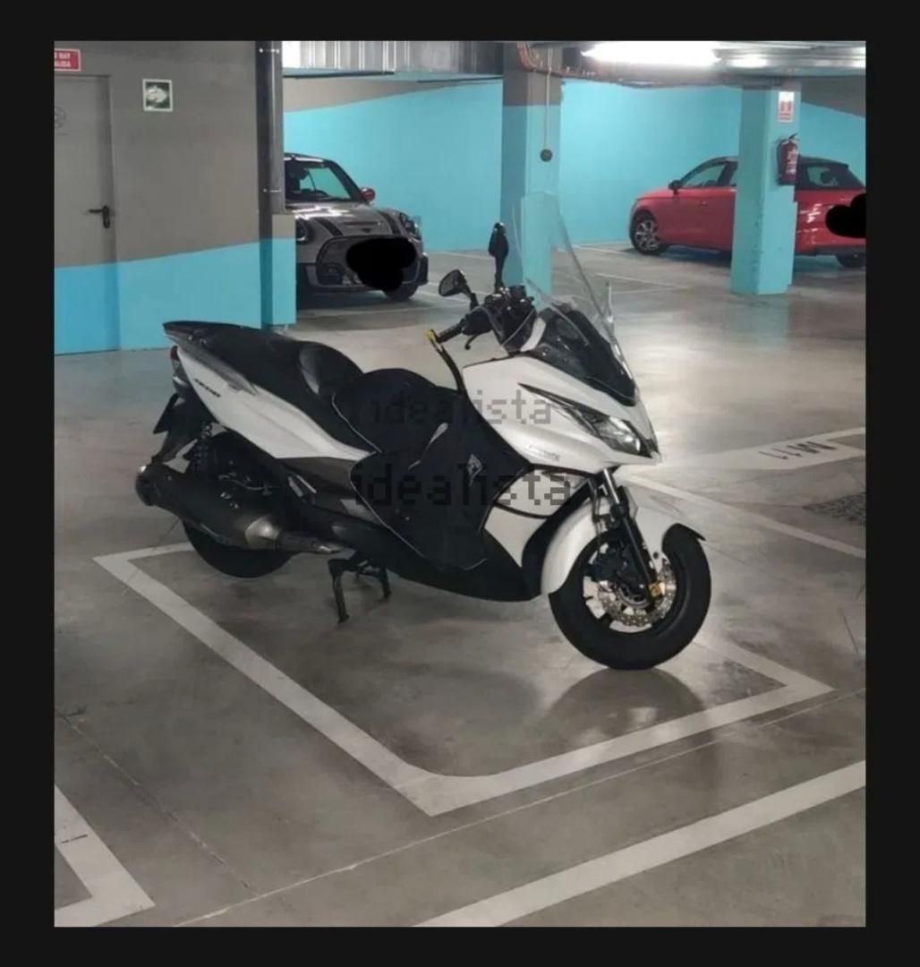 Exterior view of Garage for sale in  Madrid Capital