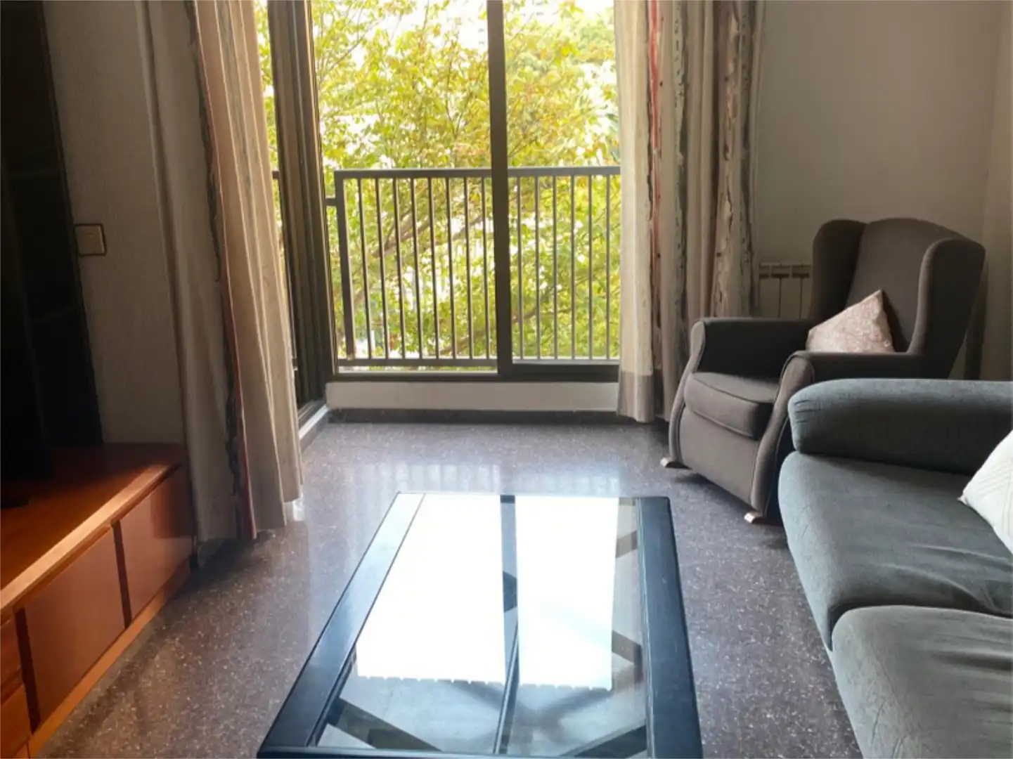 Piso de alquiler en Carrer de Rubén Darío, 26, La Carrasca Sala de estar de Piso de alquiler en Valencia con Aire acondicionado, Calefacción y Terraza