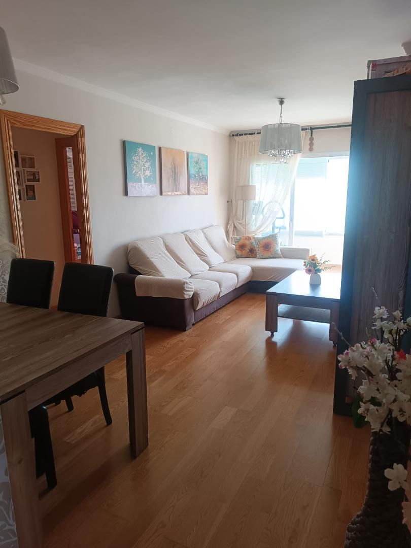 Living room of Flat for sale in Torremolinos  with Air Conditioner and Balcony