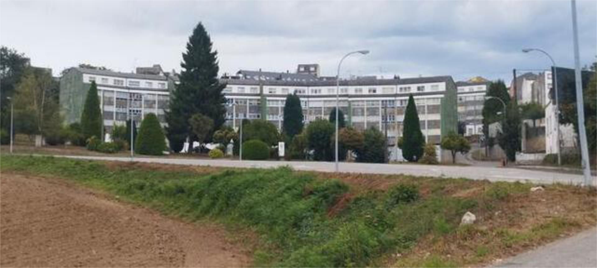 Vista exterior de Pis de lloguer en Vilalba amb Calefacció, Terrassa i Moblat