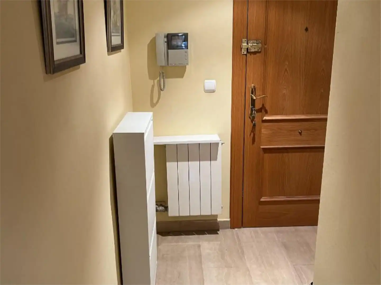 Piso en venta en Calle Albondón, 14, Rosaleda - Juventud Piso en venta en Granada Capital con Aire acondicionado, Piscina y Balcón