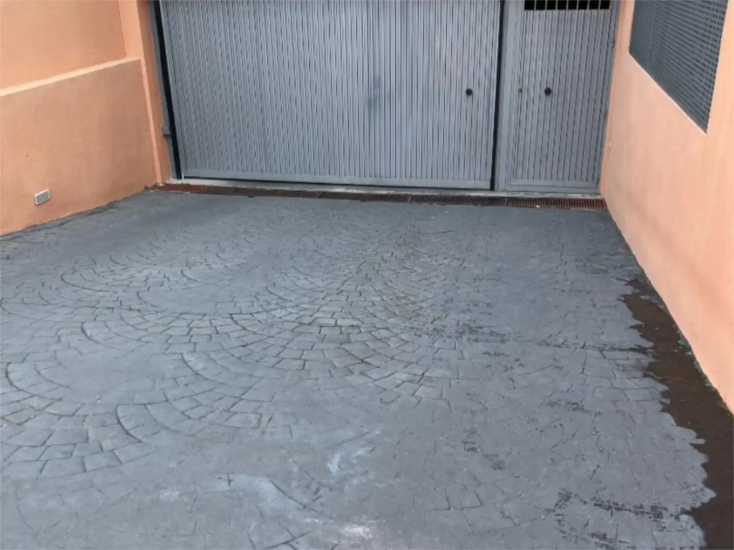 Piso en venta en Calle Albondón, 14, Rosaleda - Juventud Parking de Piso en venta en Granada Capital con Aire acondicionado, Piscina y Balcón