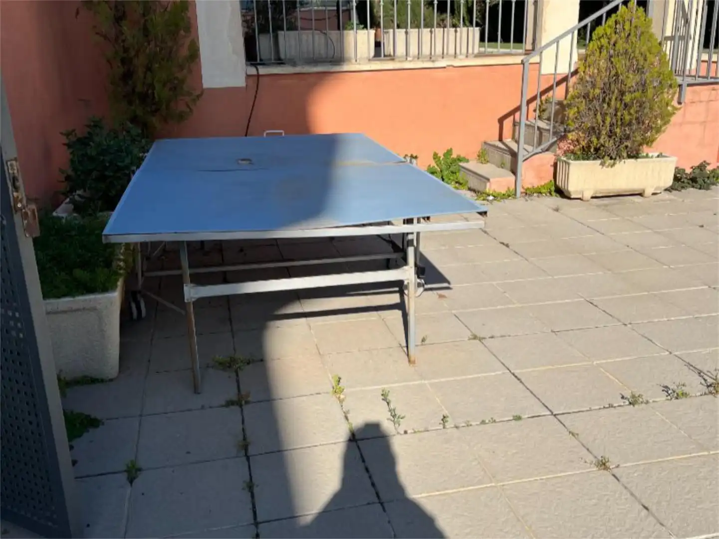 Piso en venta en Calle Albondón, 14, Rosaleda - Juventud Jardín de Piso en venta en Granada Capital con Aire acondicionado, Piscina y Balcón