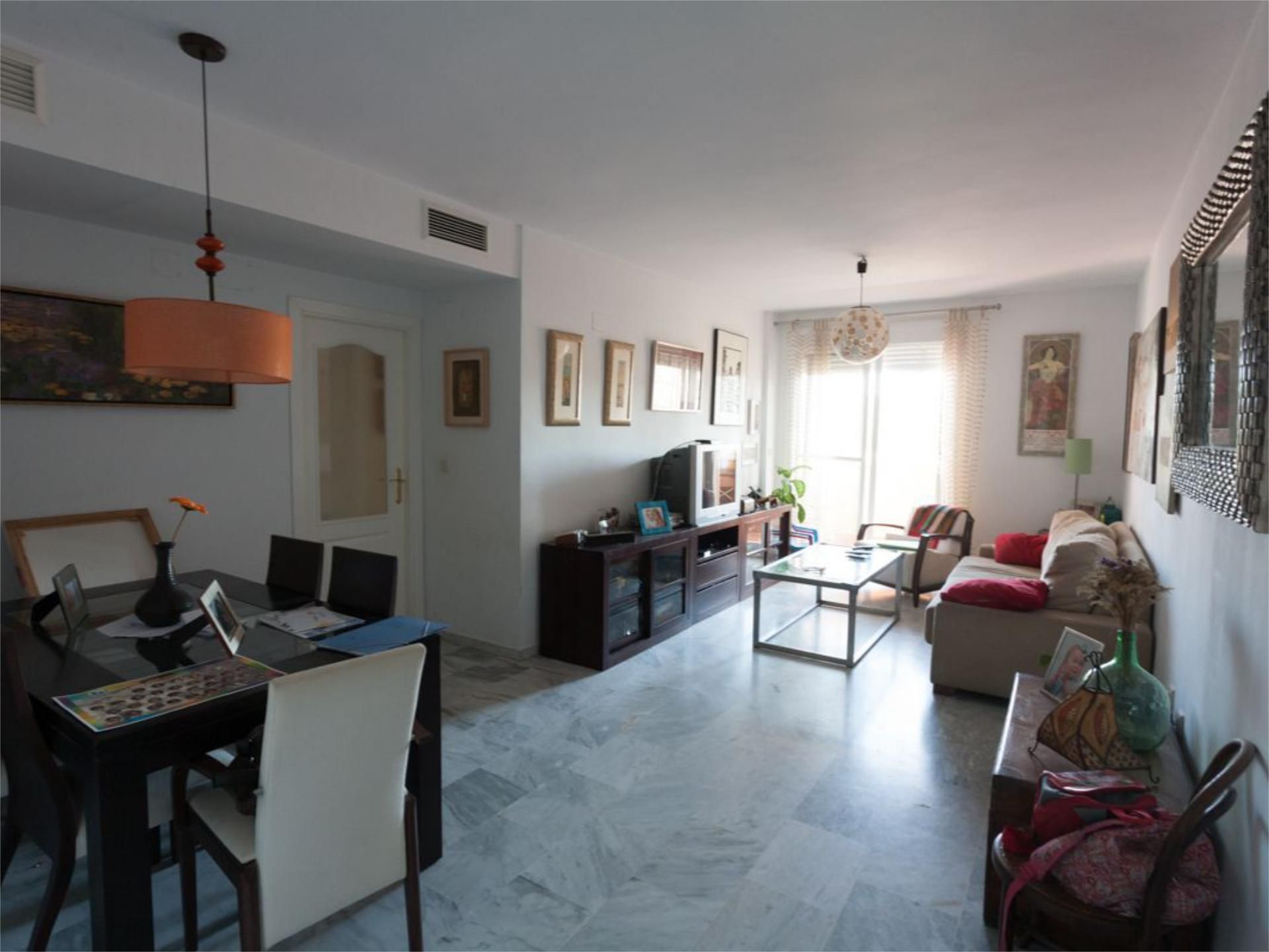 Living room of Flat to rent in Camas  with Air Conditioner, Terrace and Swimming Pool