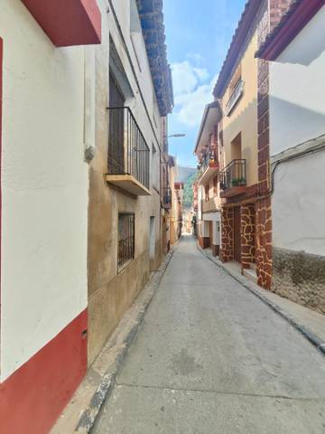 Casa adosada en Venta en Calle Joaquín Costa, 5 en Ballobar