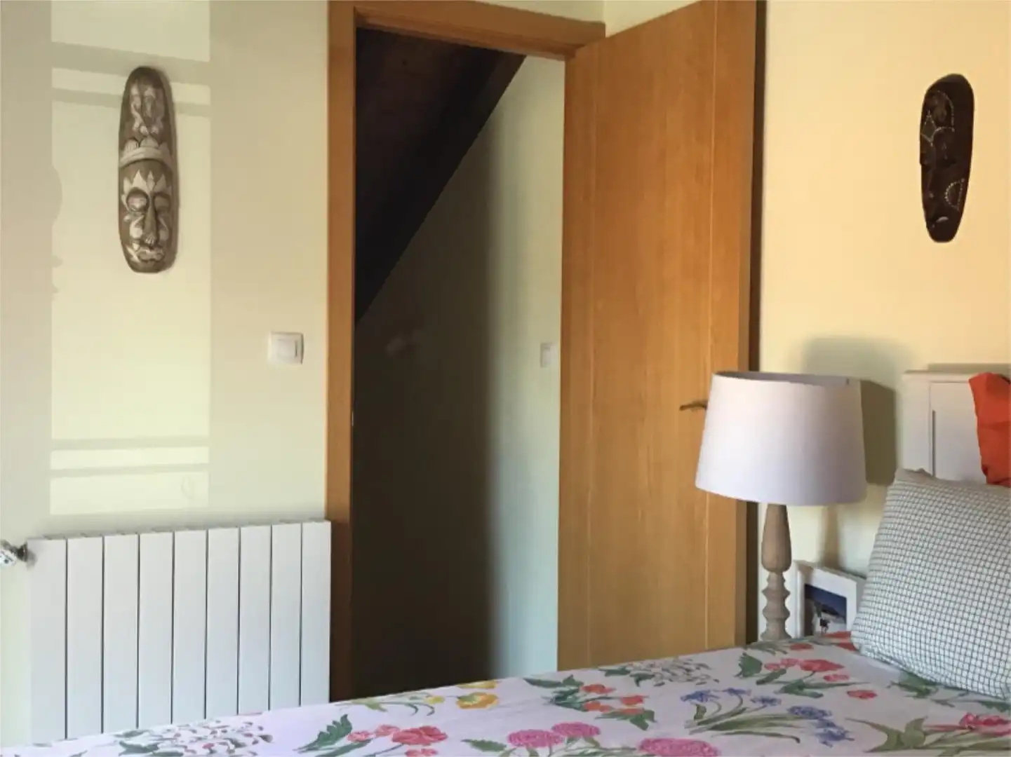 Wohnung zum Verkauf in Camino Alto de Santiago, 8, San Vicente de la Barquera Schlafzimmer von Wohnung zum Verkauf in San Vicente de la Barquera mit Heizung, Privatgarten und Terrasse