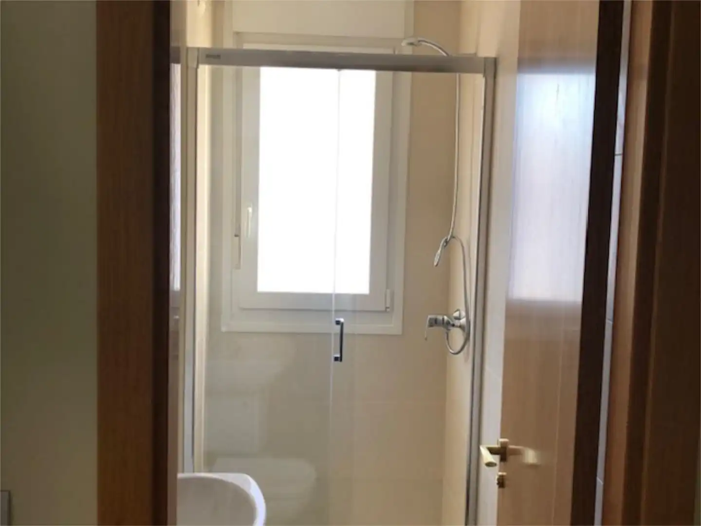 Wohnung zum Verkauf in Camino Alto de Santiago, 8, San Vicente de la Barquera Badezimmer von Wohnung zum Verkauf in San Vicente de la Barquera mit Heizung, Privatgarten und Terrasse
