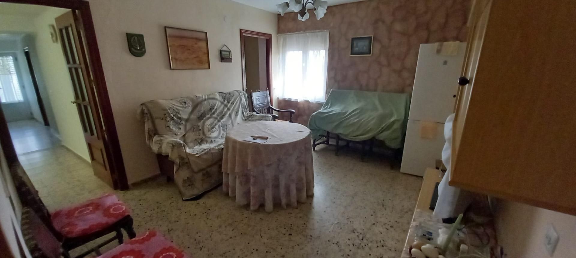 Sala d'estar de Casa o xalet en venda en Abusejo amb Jardí privat