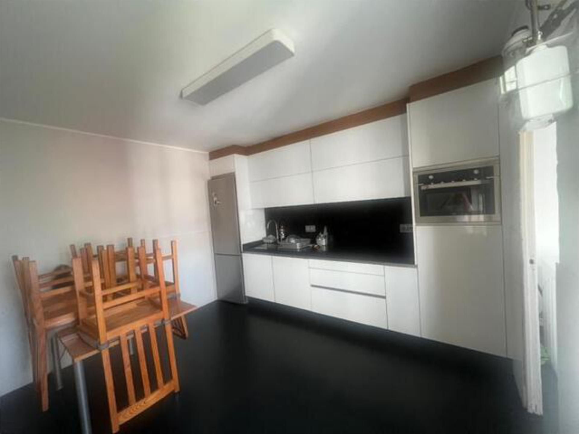 Kitchen of Flat to rent in Vigo 
