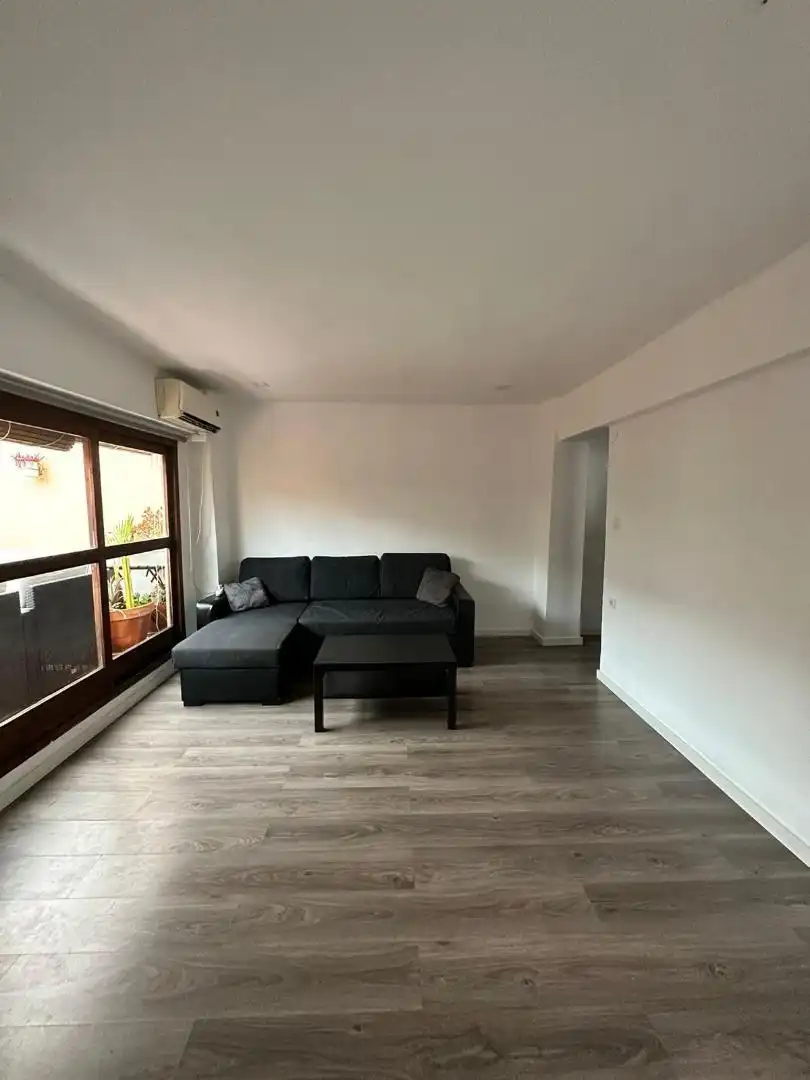 Flat for sale in Carrer de l'Actor Llorens, 15, Albors Living room of Flat for sale in Valencia with Air Conditioner, Parquet flooring and Terrace