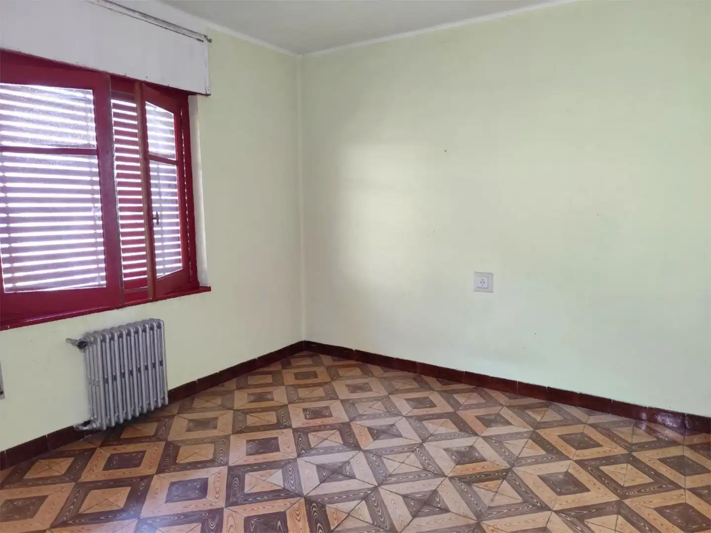 Flat for sale in Laviana  with Heating, Private garden and Parquet flooring