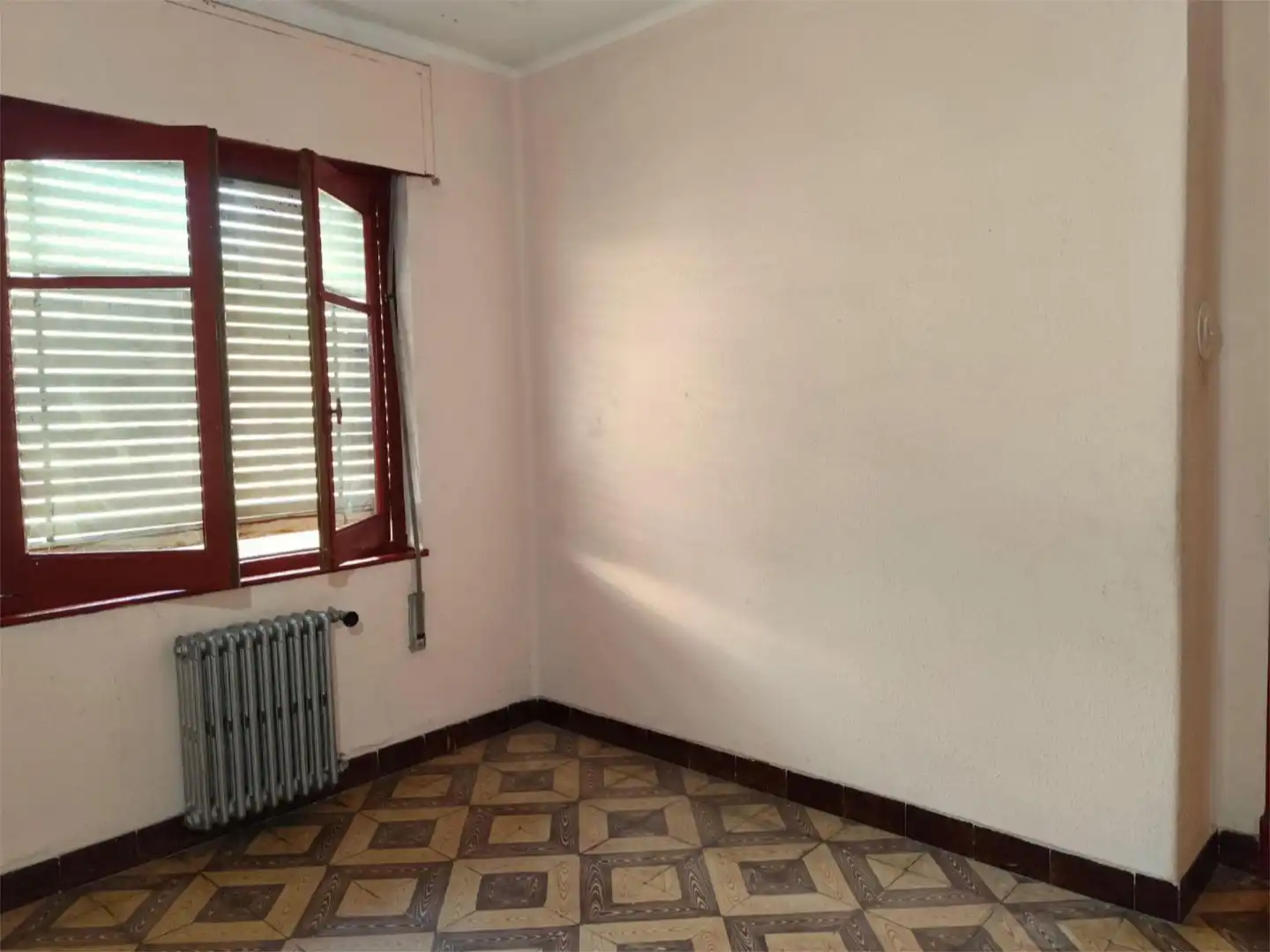 Bedroom of Flat for sale in Laviana  with Heating, Private garden and Parquet flooring