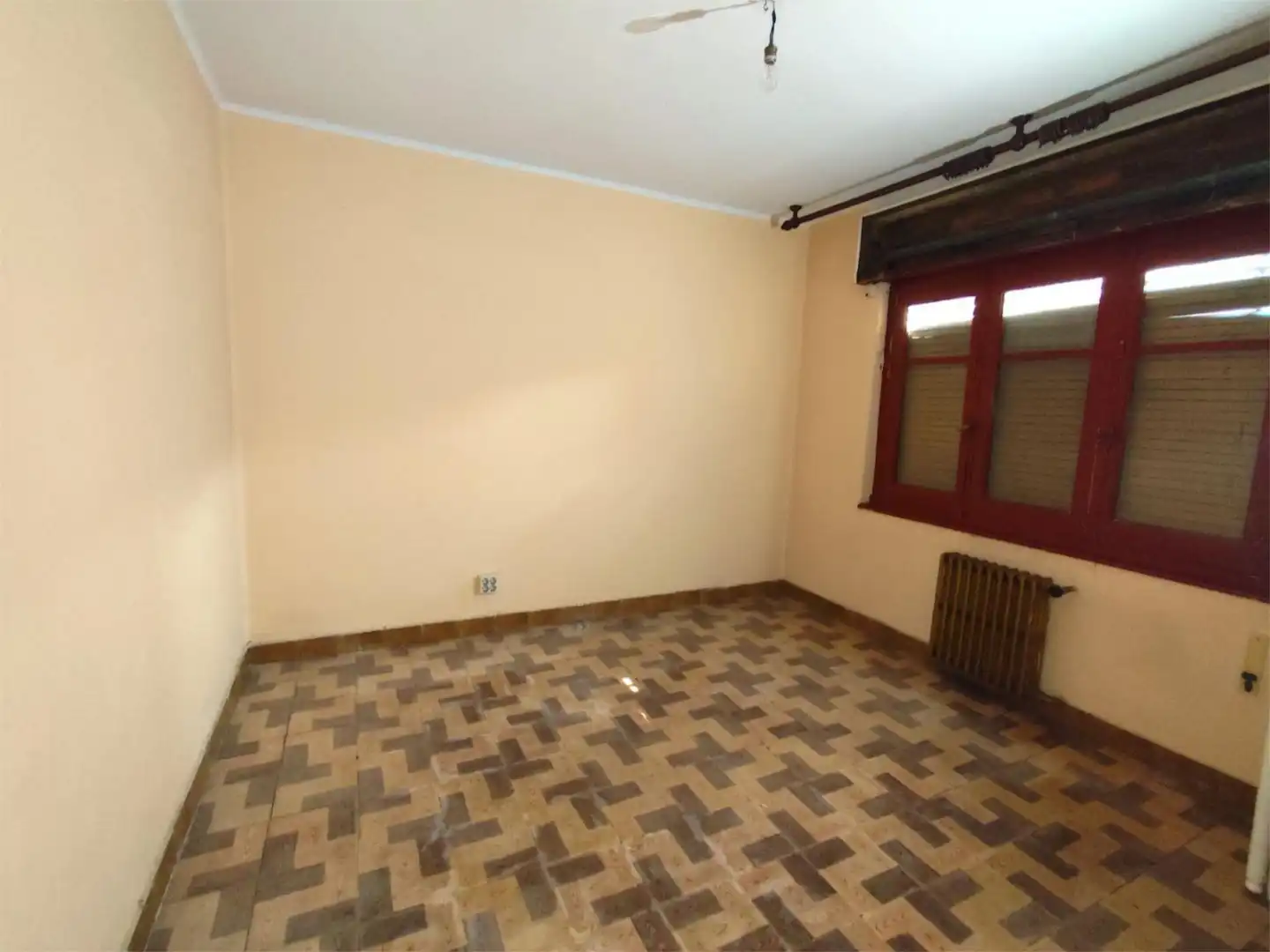 Bedroom of Flat for sale in Laviana  with Heating, Private garden and Parquet flooring