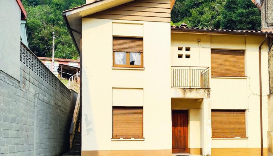Foto 1 de Casa o xalet en venda a Avenida del Principado, 54, Laviana, Asturias