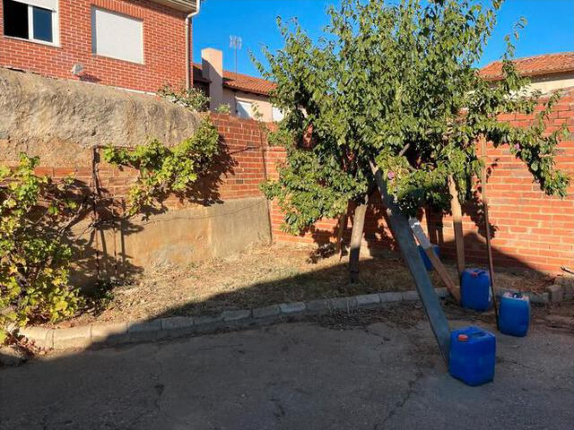 Jardí de Casa o xalet en venda en Toral de los Guzmanes