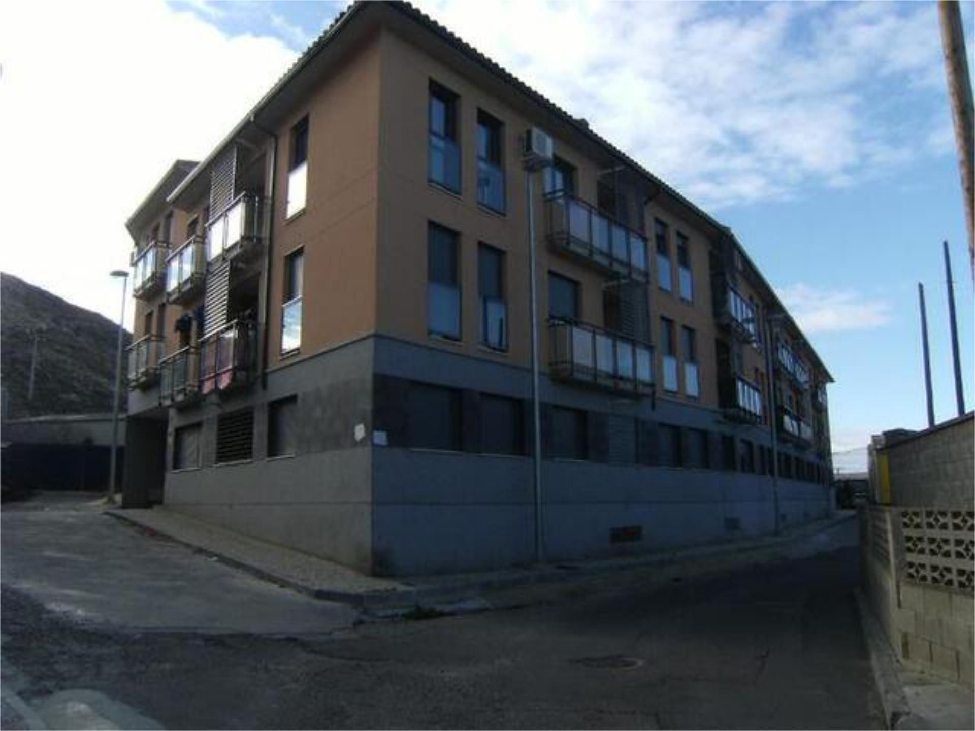 Vista exterior de Apartamento en venta en Cadrete con Calefacción, Terraza y Trastero