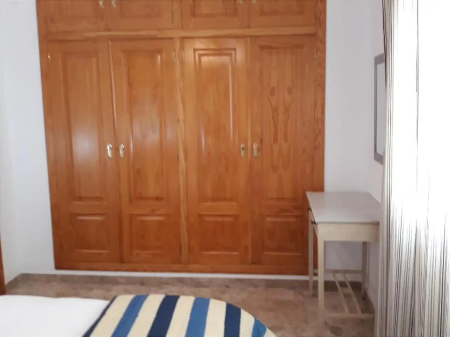 Apartamento de alquiler en Calle Fernando Colón, 18, Casco Histórico - Ribera - San Basilio Habitación de Apartamento de alquiler en Córdoba con Aire acondicionado, Calefacción y Amueblado