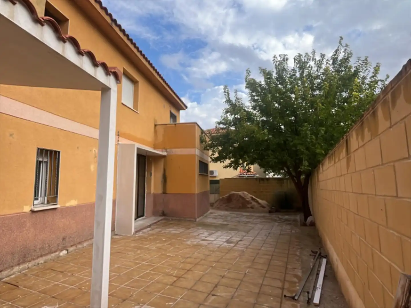 Pis en venda a Calle Valincoso, 11, Fuentidueña de Tajo Vista exterior de Pis en venda en Fuentidueña de Tajo amb Calefacció, Jardí privat i Terrassa