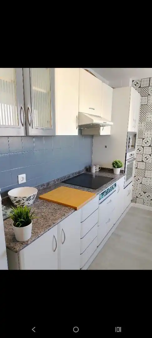 Habitación en Carrer de Juan Ramon Jiménez, 3, Silla Cocina de Piso para compartir en Silla con Parquet, Amueblado y Horno