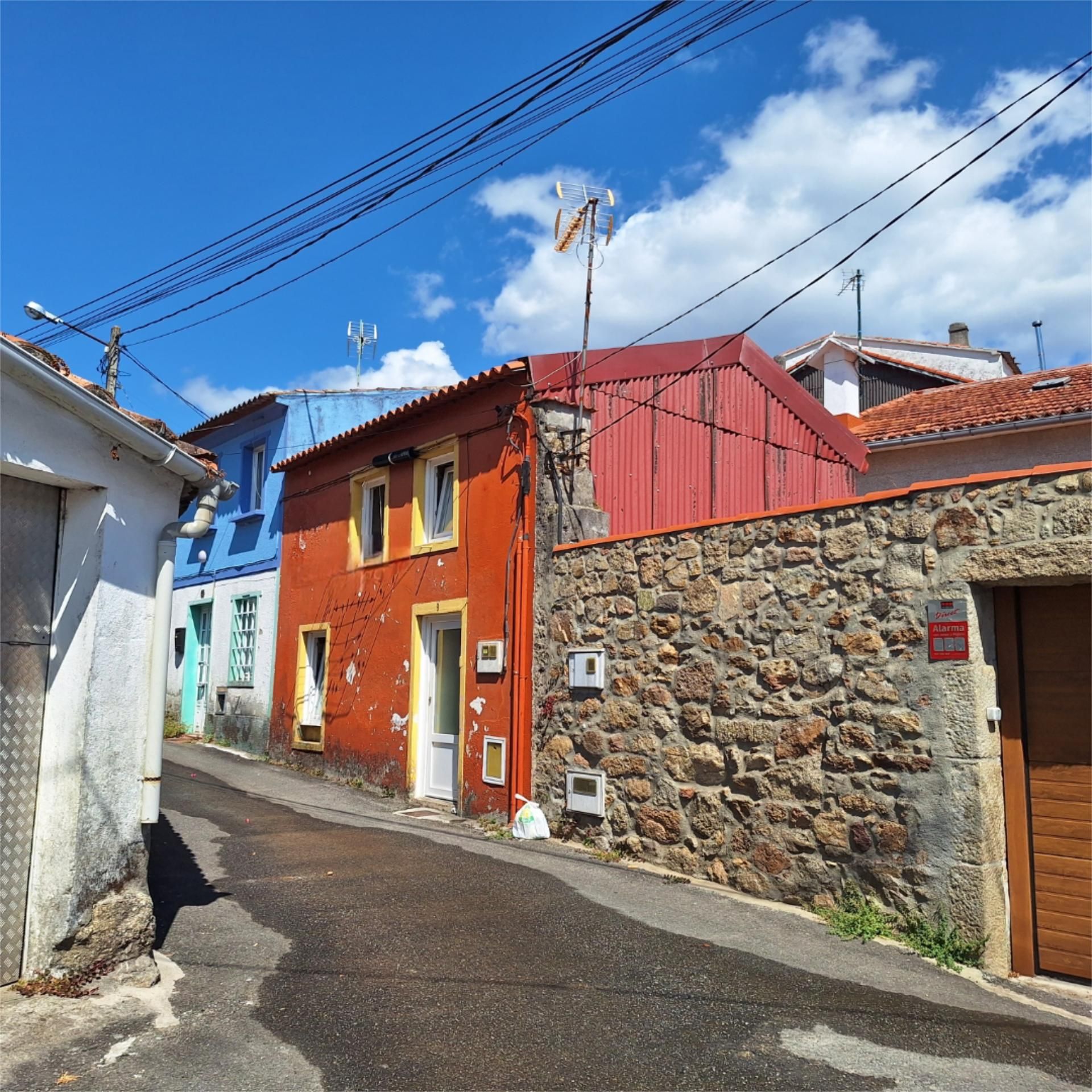 Vista exterior de Casa adosada en venda en Vilagarcía de Arousa
