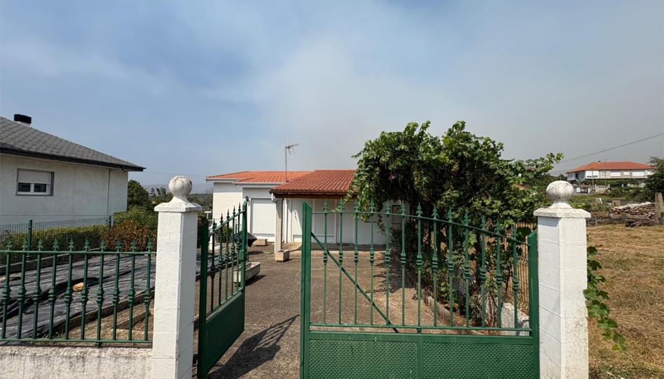 Casa o chalet en venta en Rua Do Pereiriño, 19, Verín, Ourense - imagen 1 Foto 1 de Casa o chalet en venta en Rua Do Pereiriño, 19, Verín, Ourense