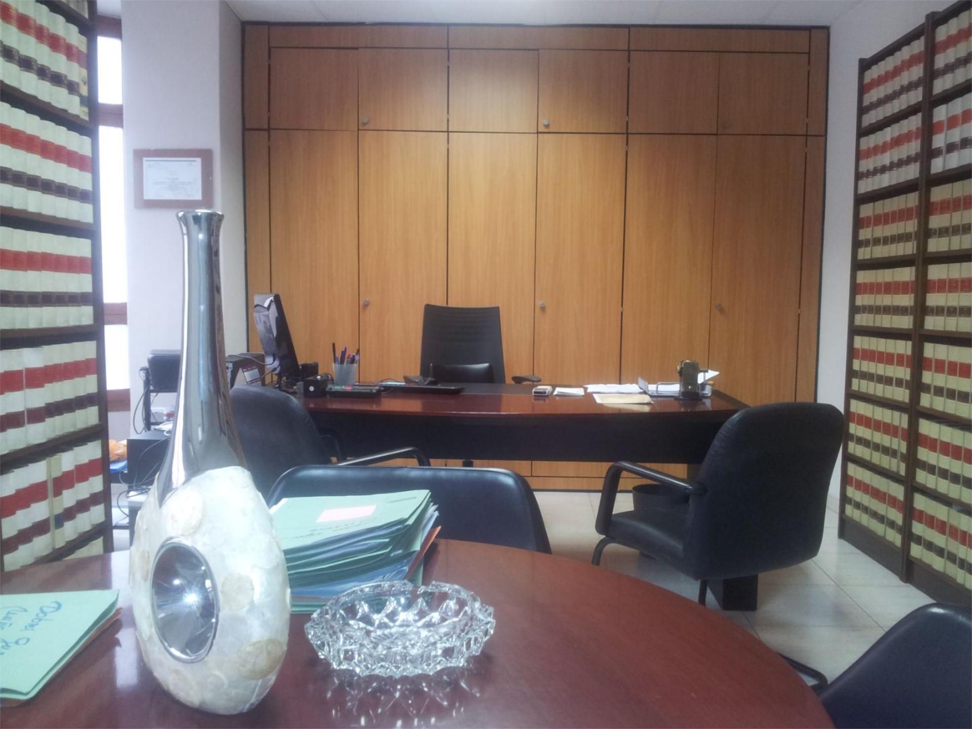 Oficina de lloguer en  Valencia Capital