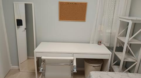 Foto 2 de Pis per a compartir a Plaza Minotauro, 628, Madre de Dios, Cádiz