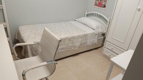 Foto 4 de Pis per a compartir a Plaza Minotauro, 628, Madre de Dios, Cádiz