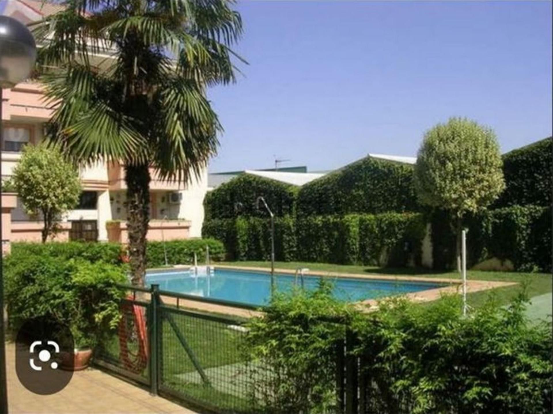 Swimming pool of Flat for sale in Torredonjimeno  with Air Conditioner, Private garden and Terrace