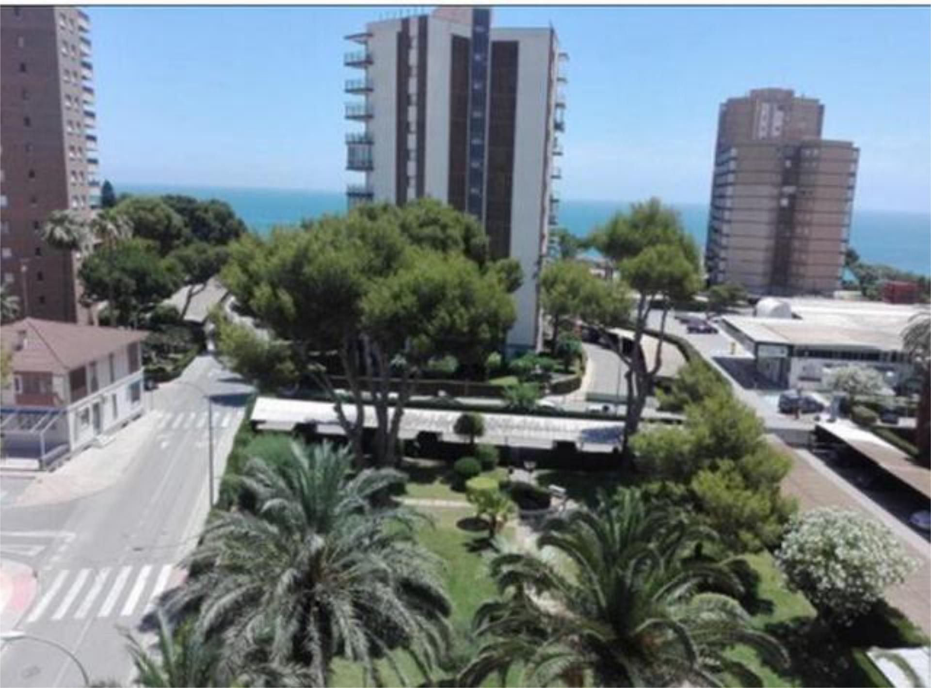 Vista exterior de Apartamento de alquiler en Orihuela con Calefacción, Jardín privado y Terraza