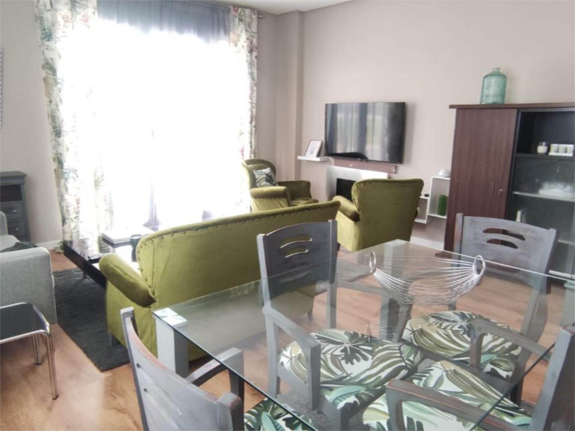 Sala d'estar de Pis de lloguer en Arroyo de la Encomienda amb Calefacció, Parquet i Terrassa
