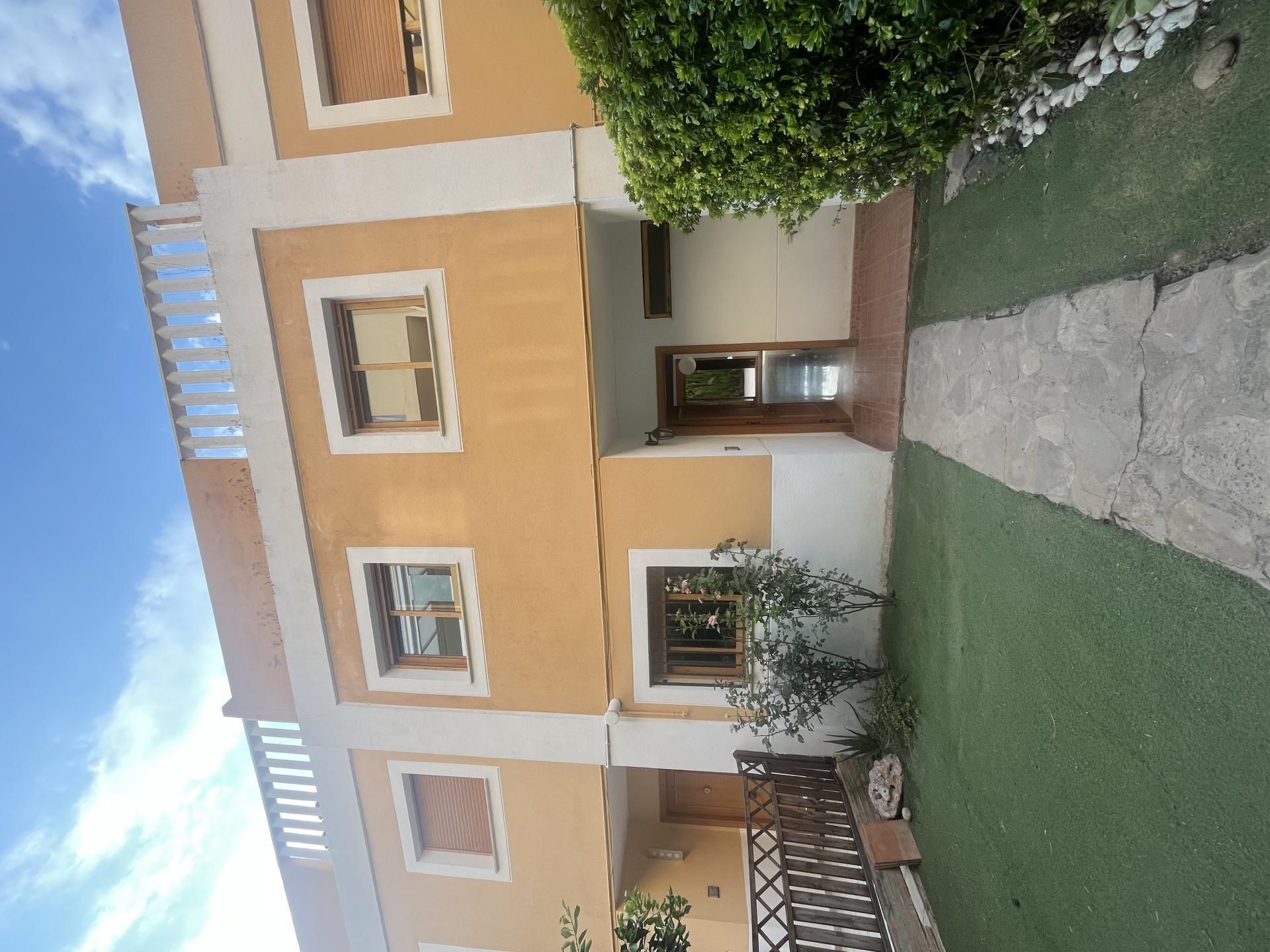 Exterior view of Apartment for sale in Chiva  with Air Conditioner, Heating and Private garden