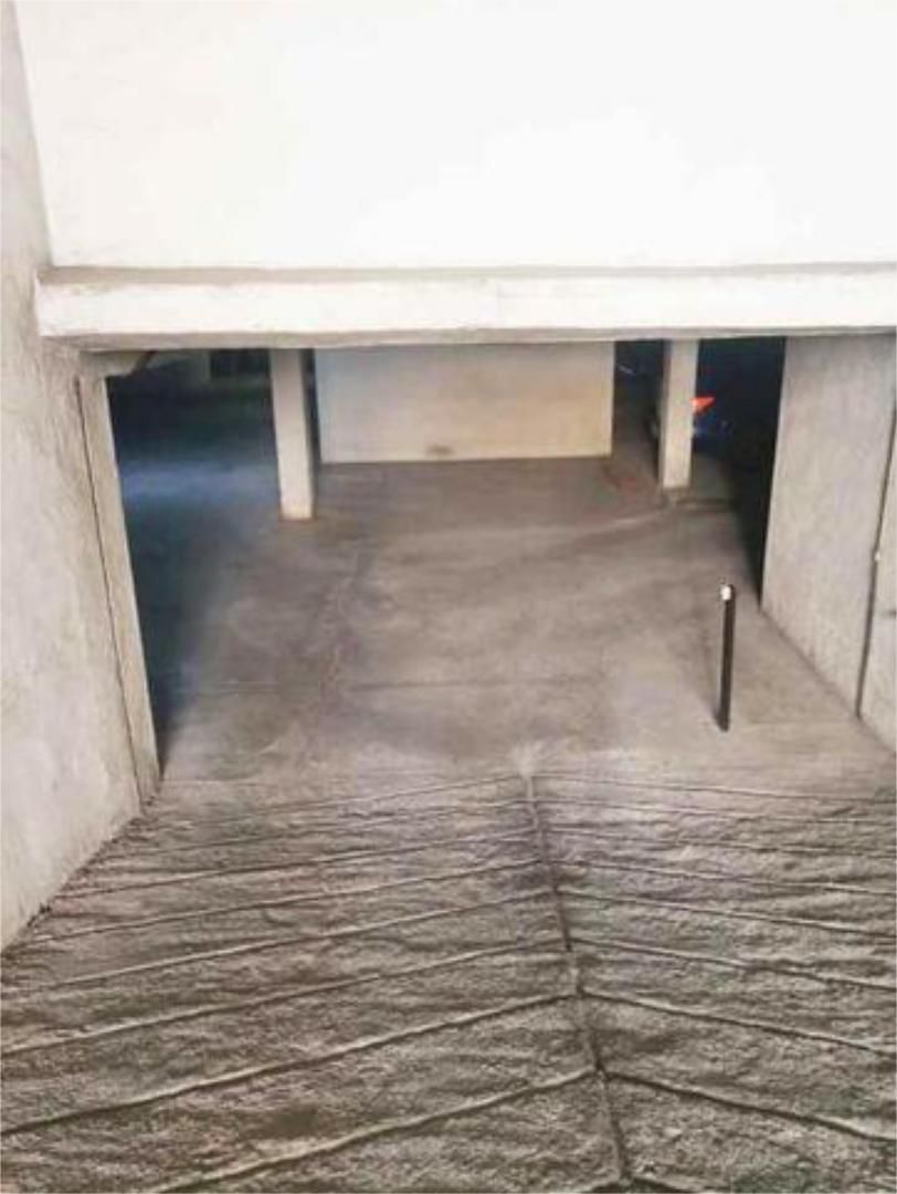 Garage to rent in Armilla