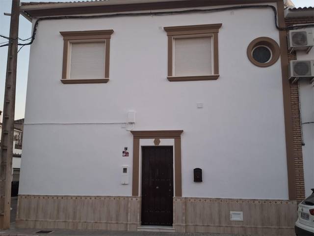 Casa adosada en Venta en Calle Falla, 5 en La Luisiana