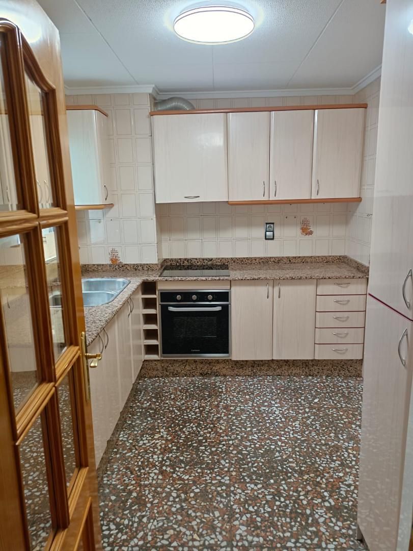 Kitchen of Flat to rent in Moratalla