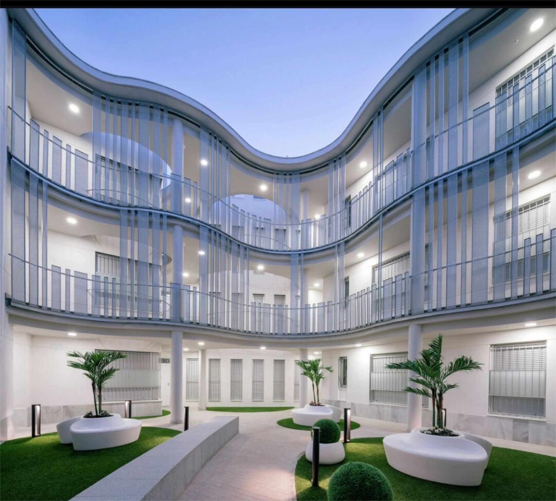 Exterior view of Flat for sale in  Sevilla Capital  with Air Conditioner, Heating and Parquet flooring