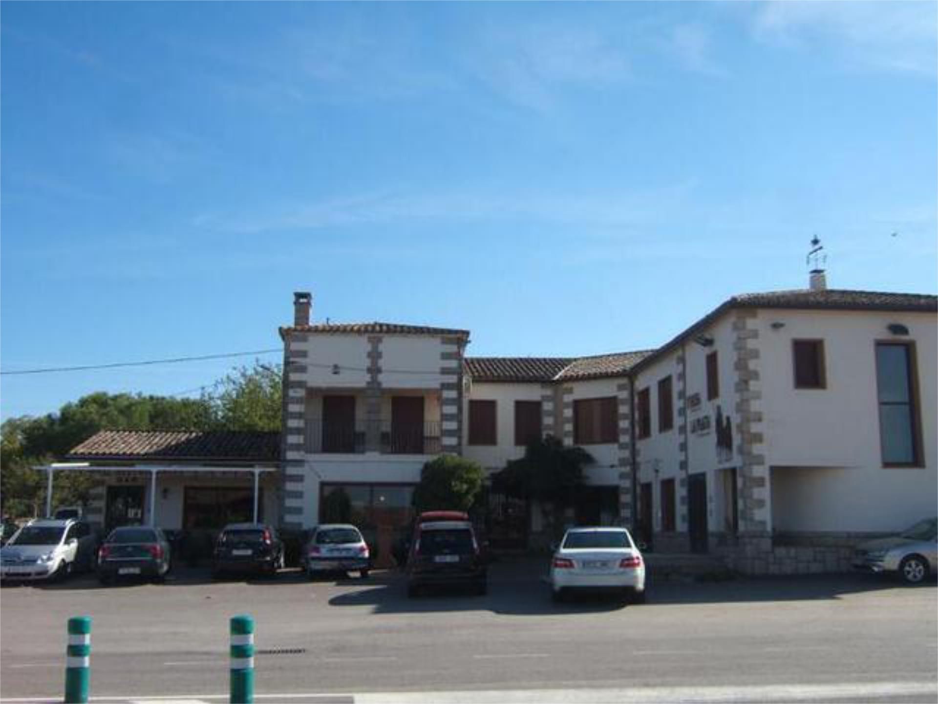 Premises to rent in Oropesa  with Air Conditioner