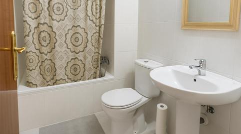 Photo 2 of Flat to share in Calle Cuba, 11, Las Américas, Madrid