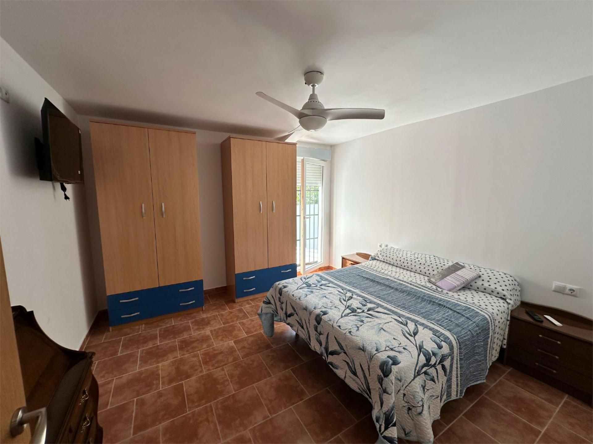 Dormitori de Casa o xalet per a compartir en  Jaén Capital amb Calefacció, Jardí privat i Terrassa