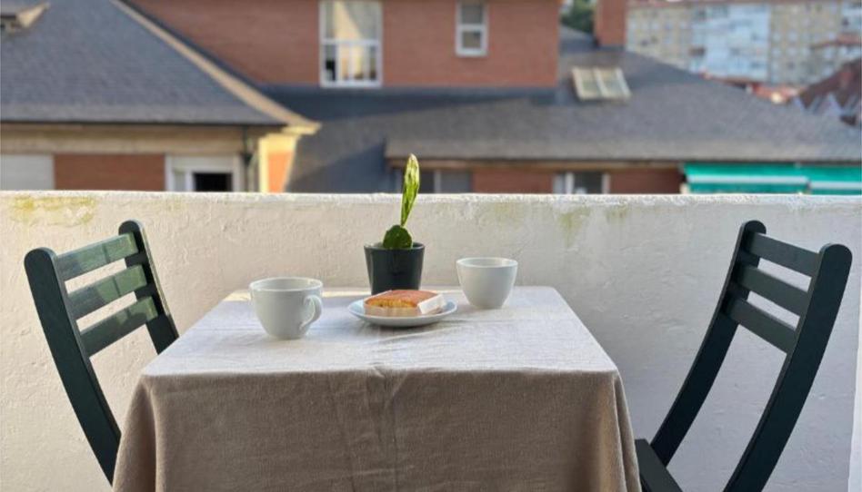 Foto 1 de Àtic de lloguer a Calle Tantín, 20, Centro - Ayuntamiento, Cantabria