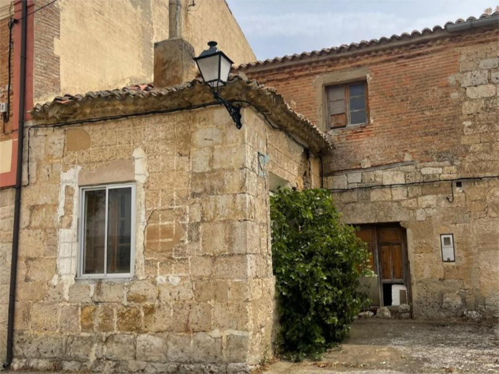 Exterior view of House or chalet for sale in Castrojeriz
