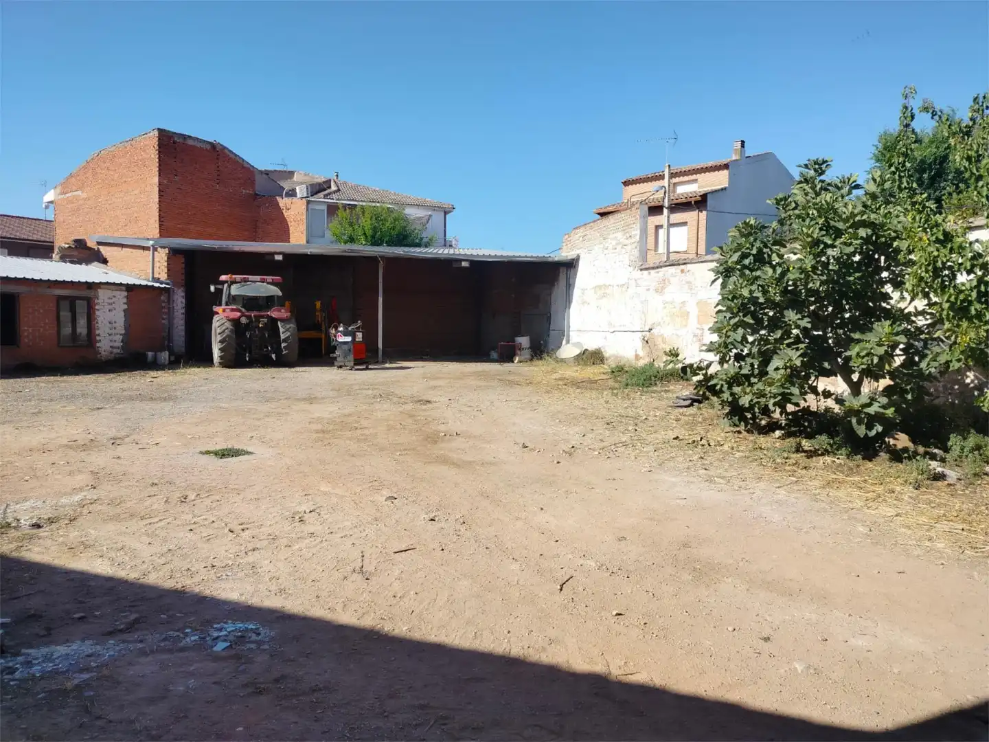 Parkplatz von Grundstücke zum Verkauf in Consuegra