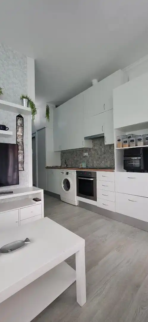 Planta baja en venta en Calle Serenata, 11, Los Jardines de Marbella - La Ermita Cocina de Planta baja en venta en Marbella con Aire acondicionado