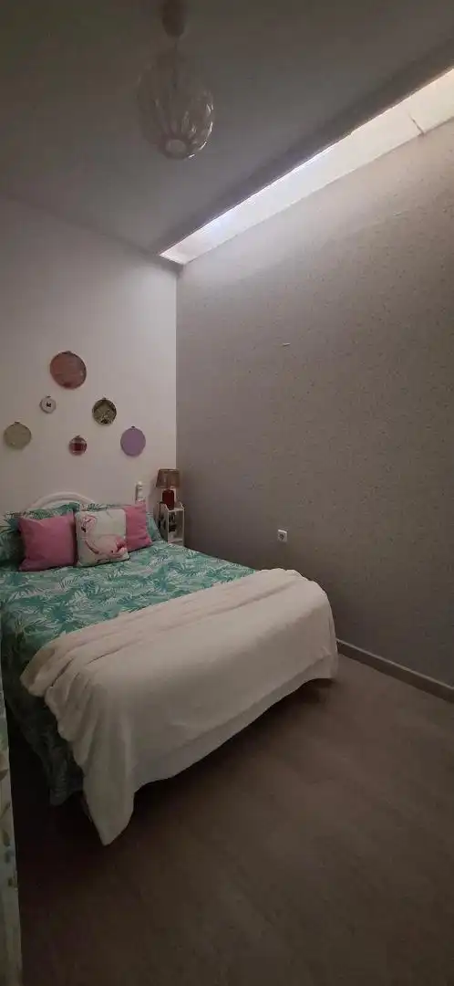 Planta baja en venta en Calle Serenata, 11, Los Jardines de Marbella - La Ermita Habitación de Planta baja en venta en Marbella con Aire acondicionado