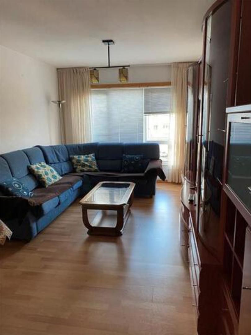 Sala de estar de Piso de alquiler en Oroso con Calefacción, Trastero y Amueblado