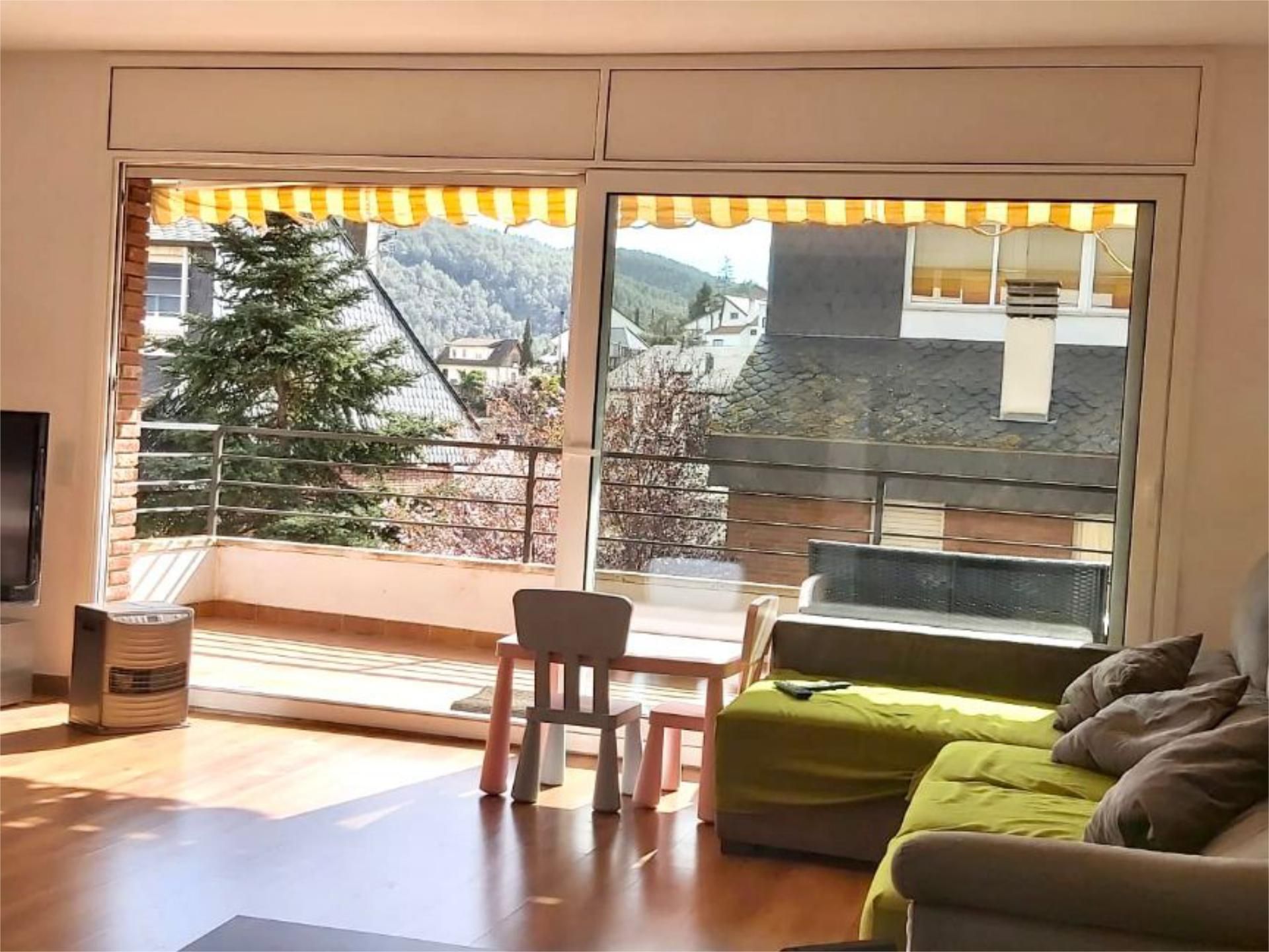 Terrassa de Pis en venda en Corbera de Llobregat amb Aire condicionat, Calefacció i Jardí privat