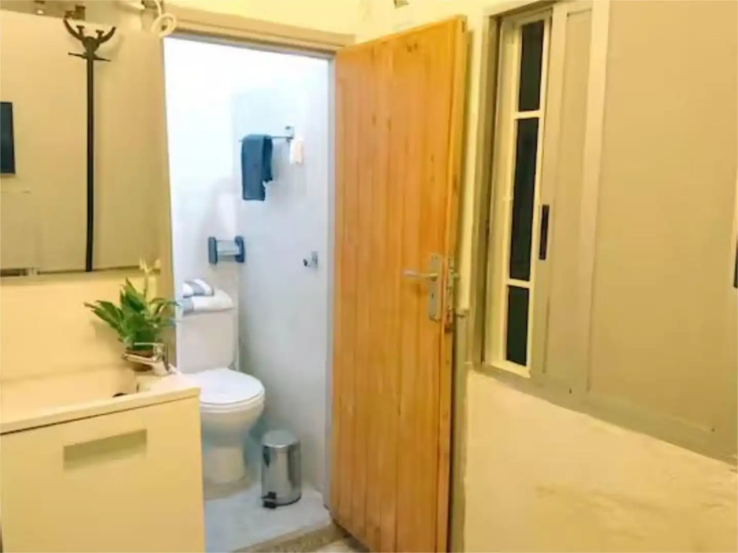 Flat for rent in Calle de Valencia, 17, La Salle - Cuatro Torres Flat for rent in Calle de Valencia, 17, La Salle - Cuatro Torres
