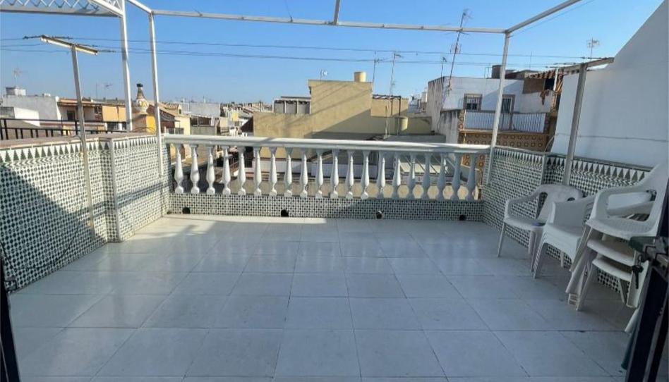Foto 1 de Casa adosada en venta en Calle Málaga, 4, Santiponce, Sevilla