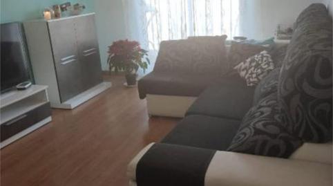 Foto 3 de Piso de alquiler en Calle Churre, 51, Viator, Almería